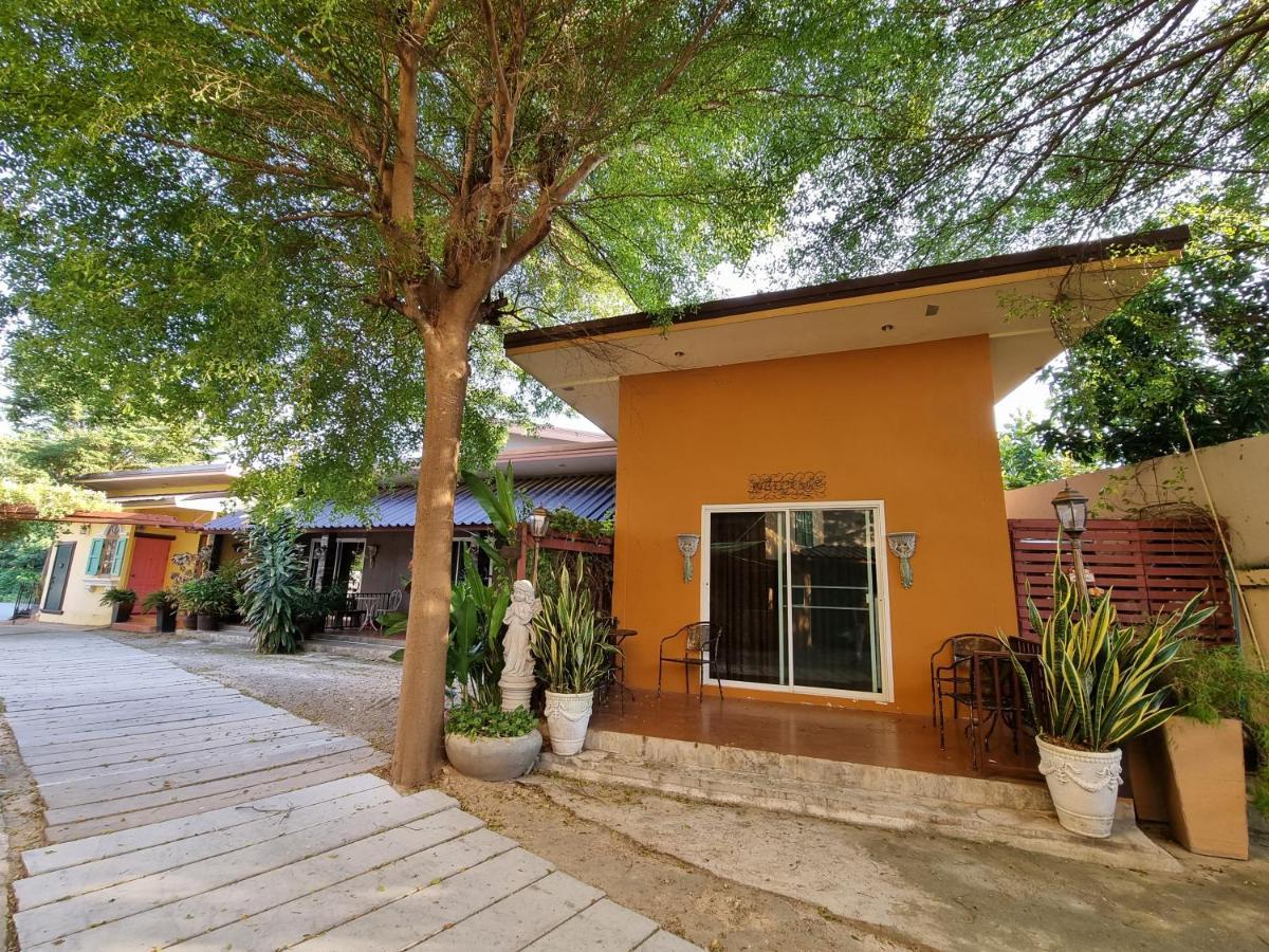 Kireeya Villa 펫차부리 외부 사진