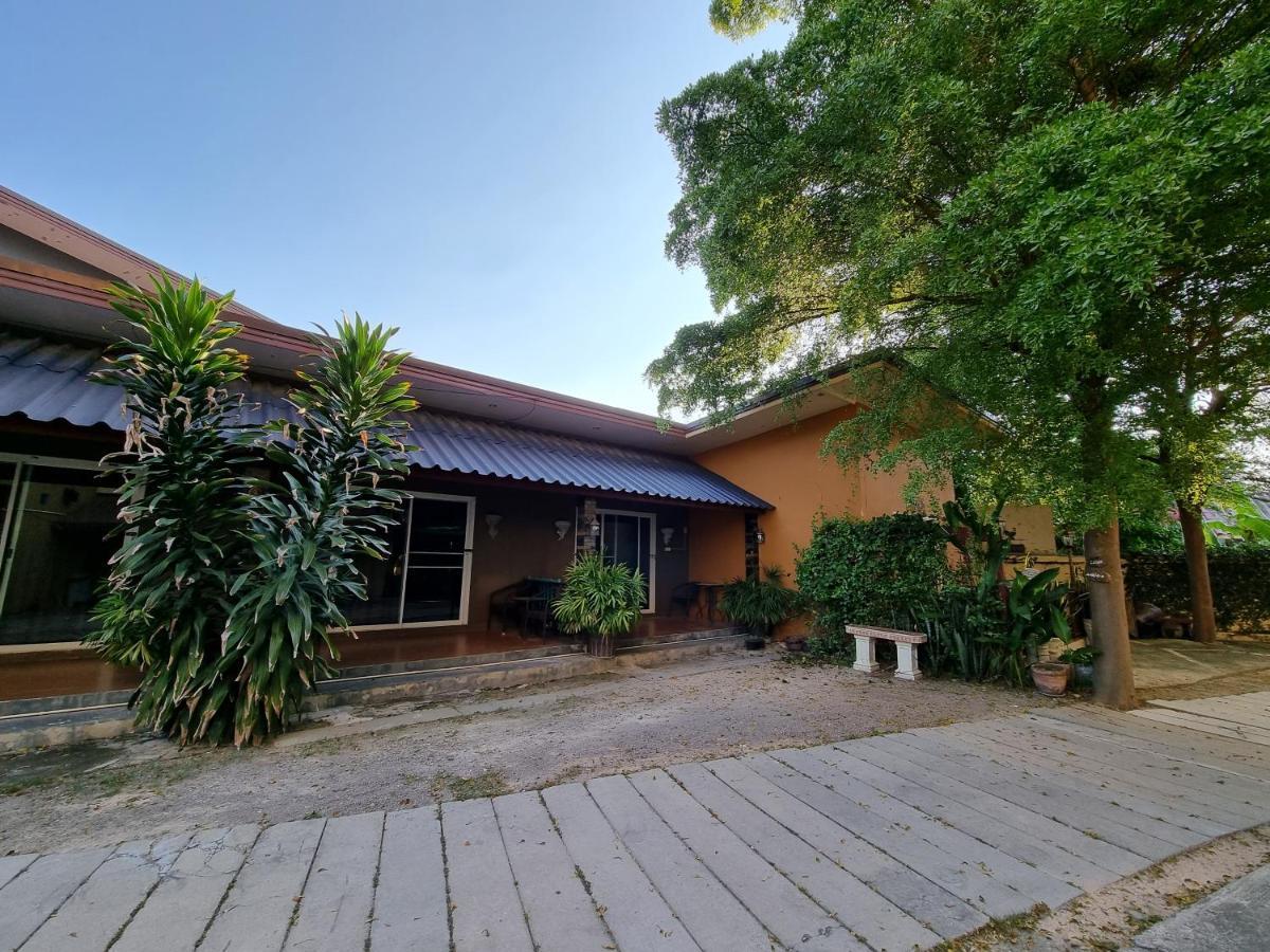 Kireeya Villa 펫차부리 외부 사진