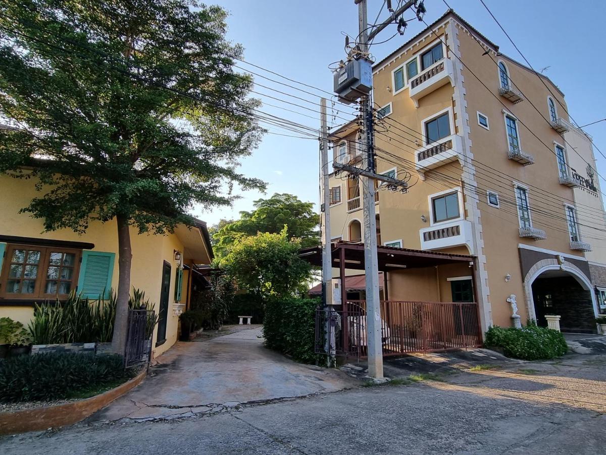 Kireeya Villa 펫차부리 외부 사진
